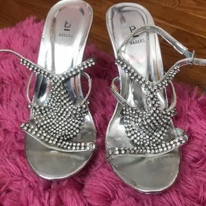 BAKERS Silver Shiny Heels